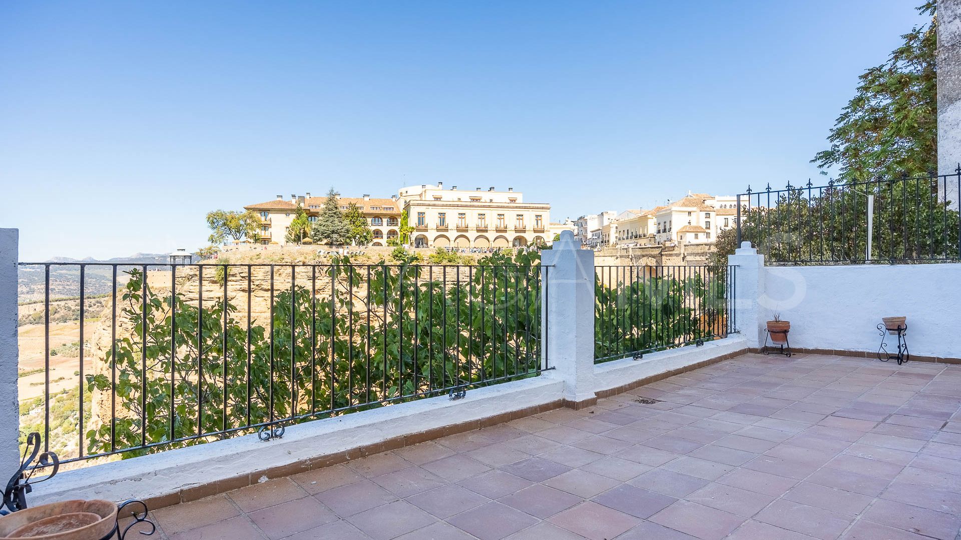 Maison de ville for sale in Ronda Centro