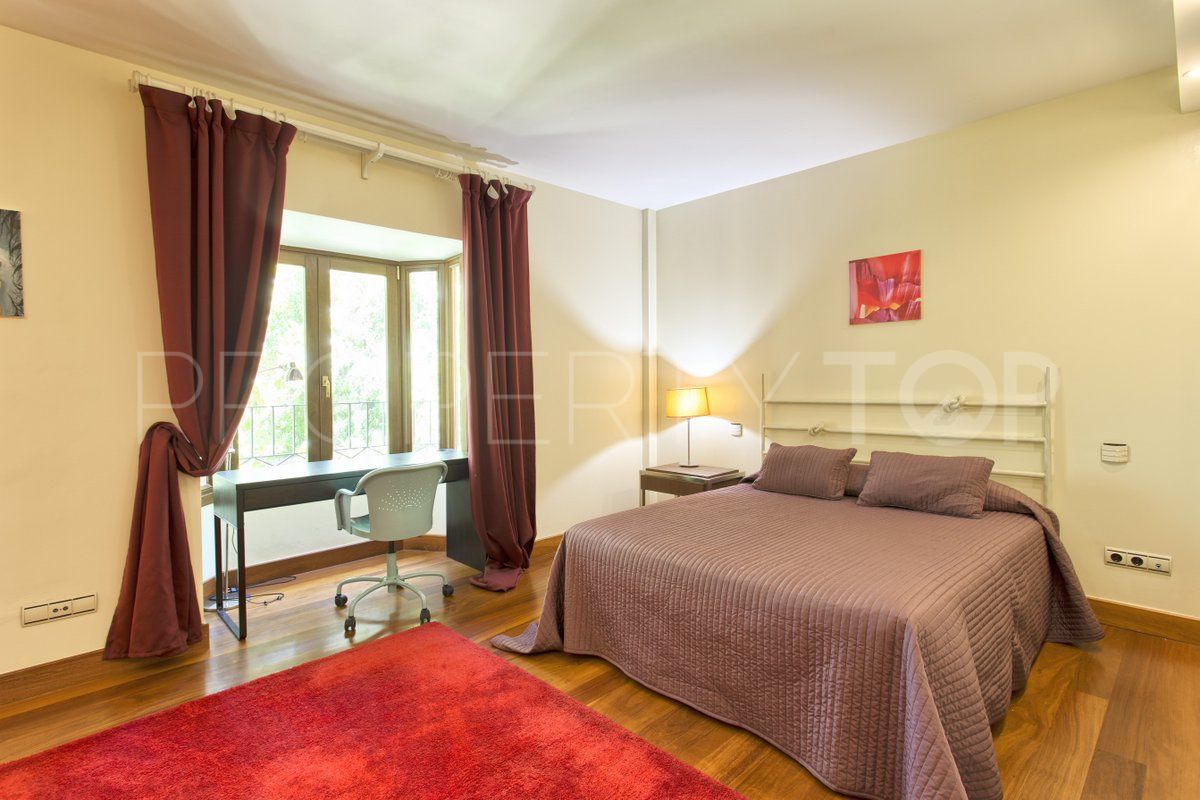 5 bedrooms villa for sale in Altos de Puente Romano