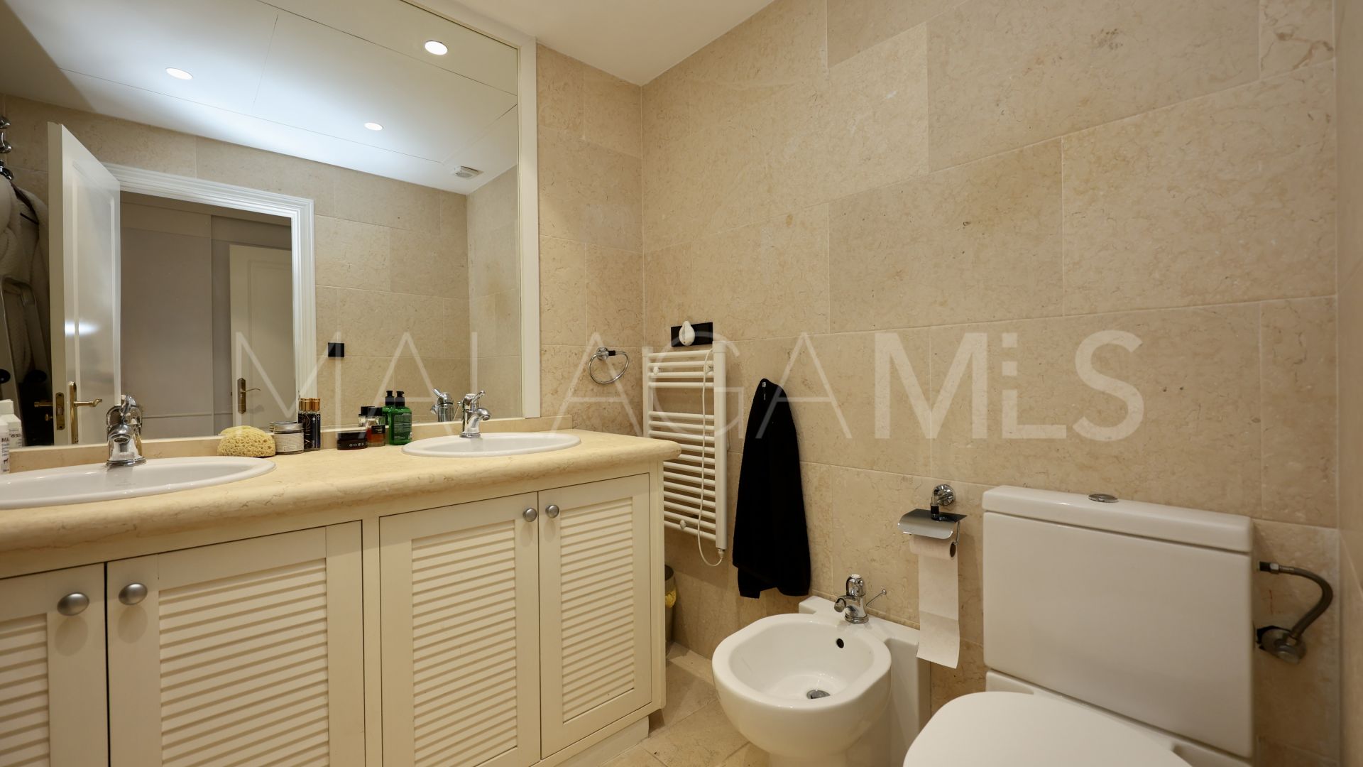 Lägenhet for sale in Magna Marbella