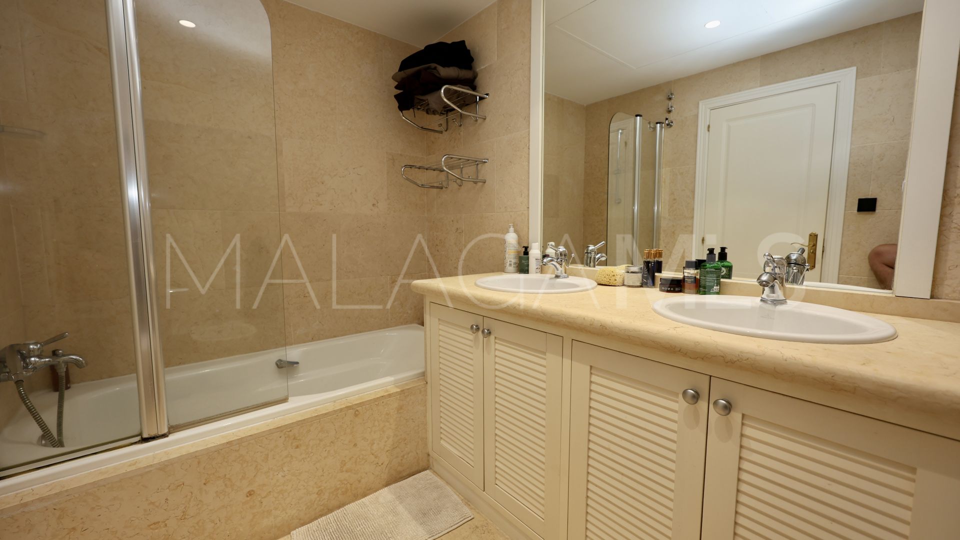 Lägenhet for sale in Magna Marbella