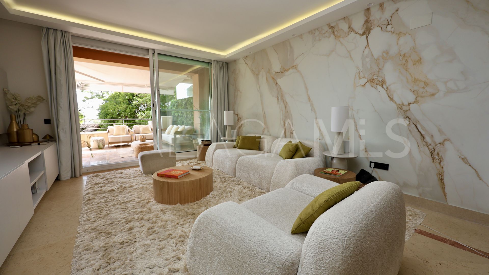 Lägenhet for sale in Magna Marbella