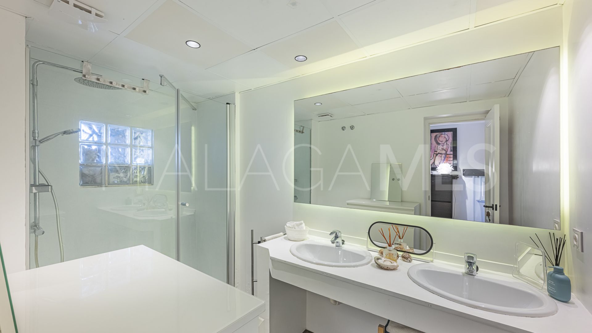 Duplex penthouse for sale in La Cartuja del Golf