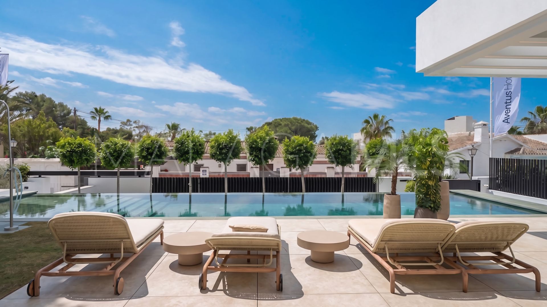 Villa for sale in Marbesa