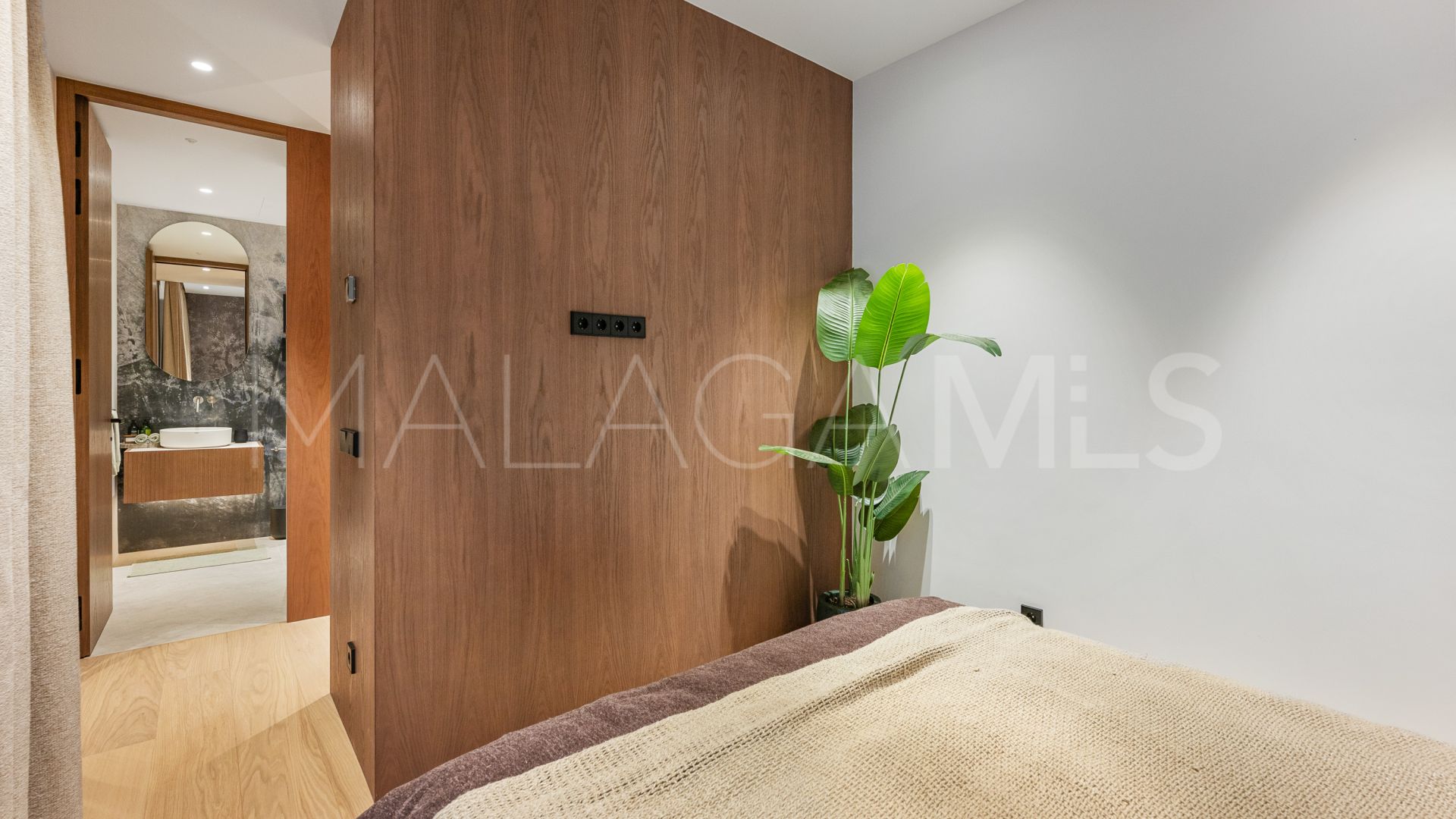 Villa for sale in Marbesa