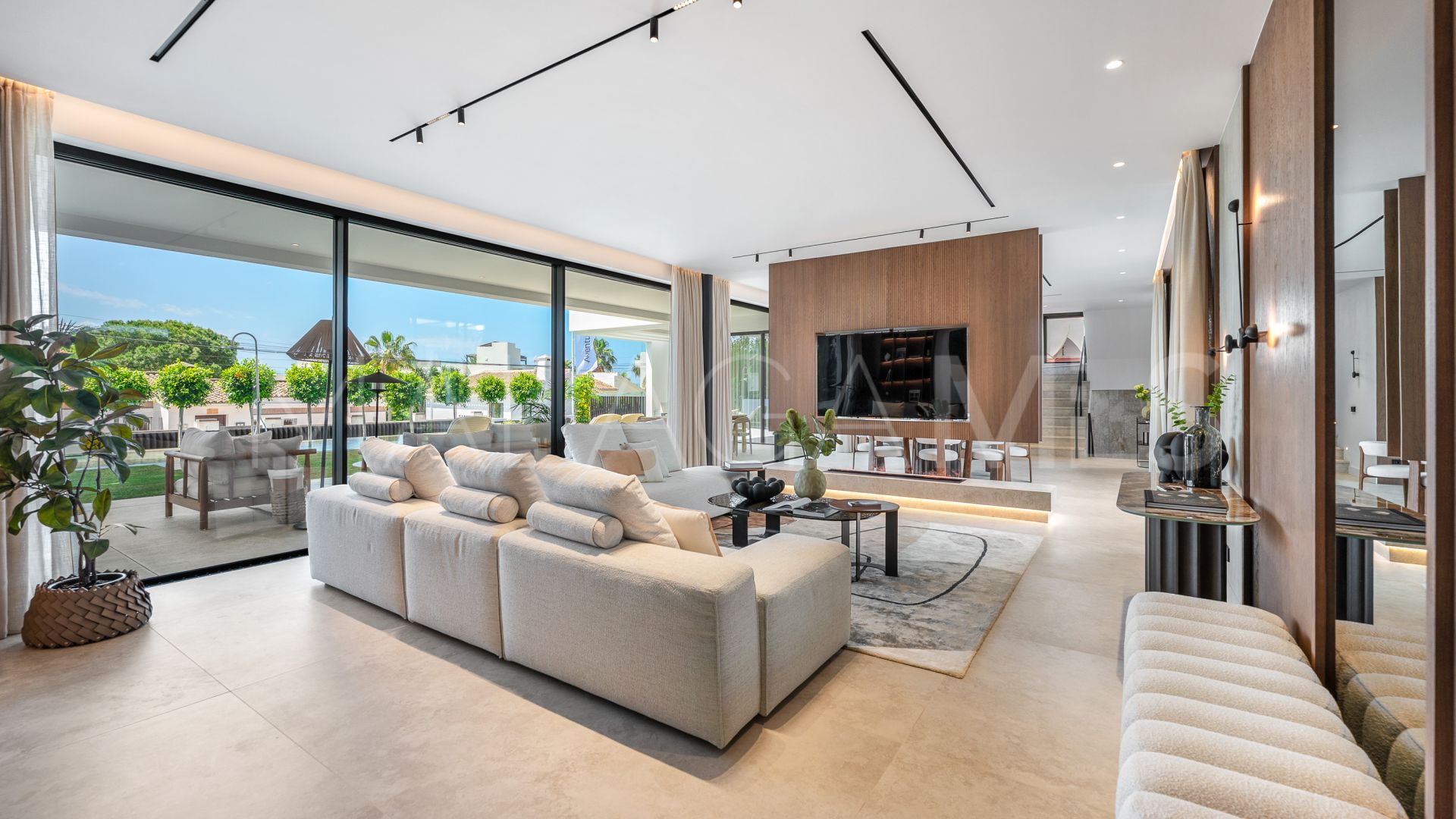 Villa for sale in Marbesa