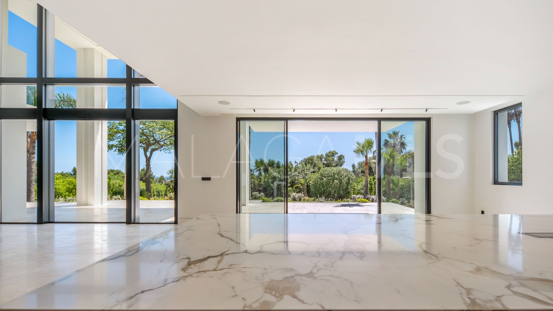 Villa for sale in Rocio de Nagüeles