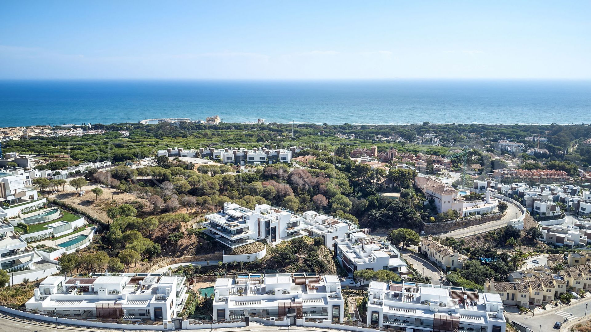 Cabopino, apartamento planta baja de 3 dormitorios en venta