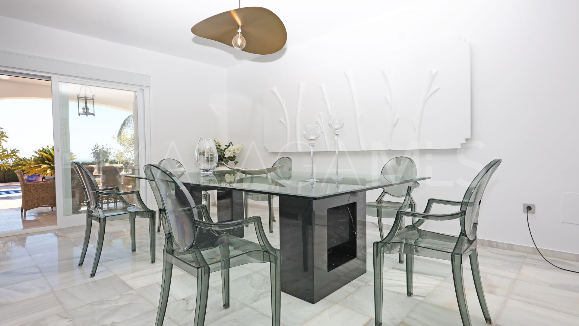 Villa for sale in Paraiso Alto