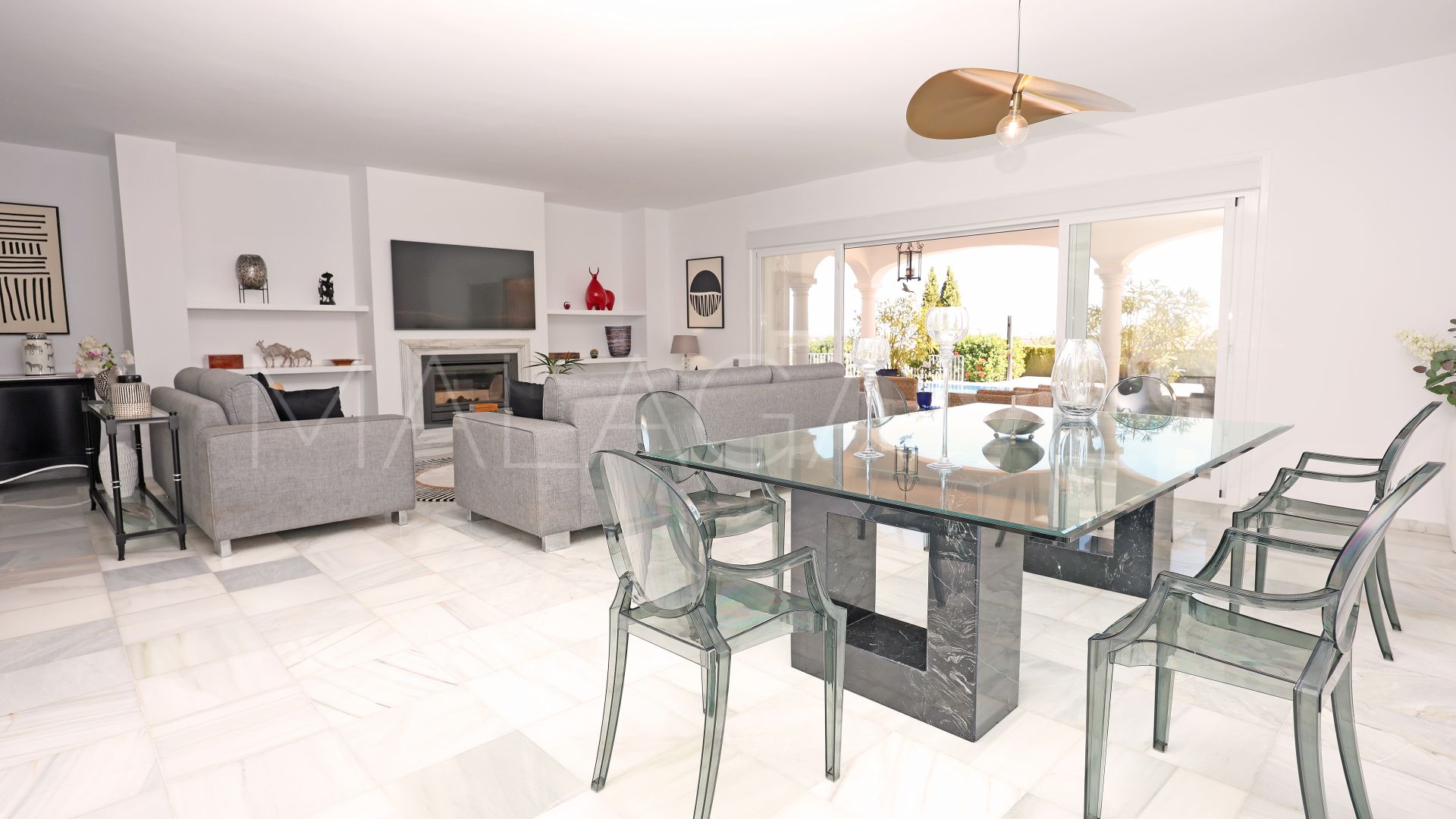 Villa for sale in Paraiso Alto