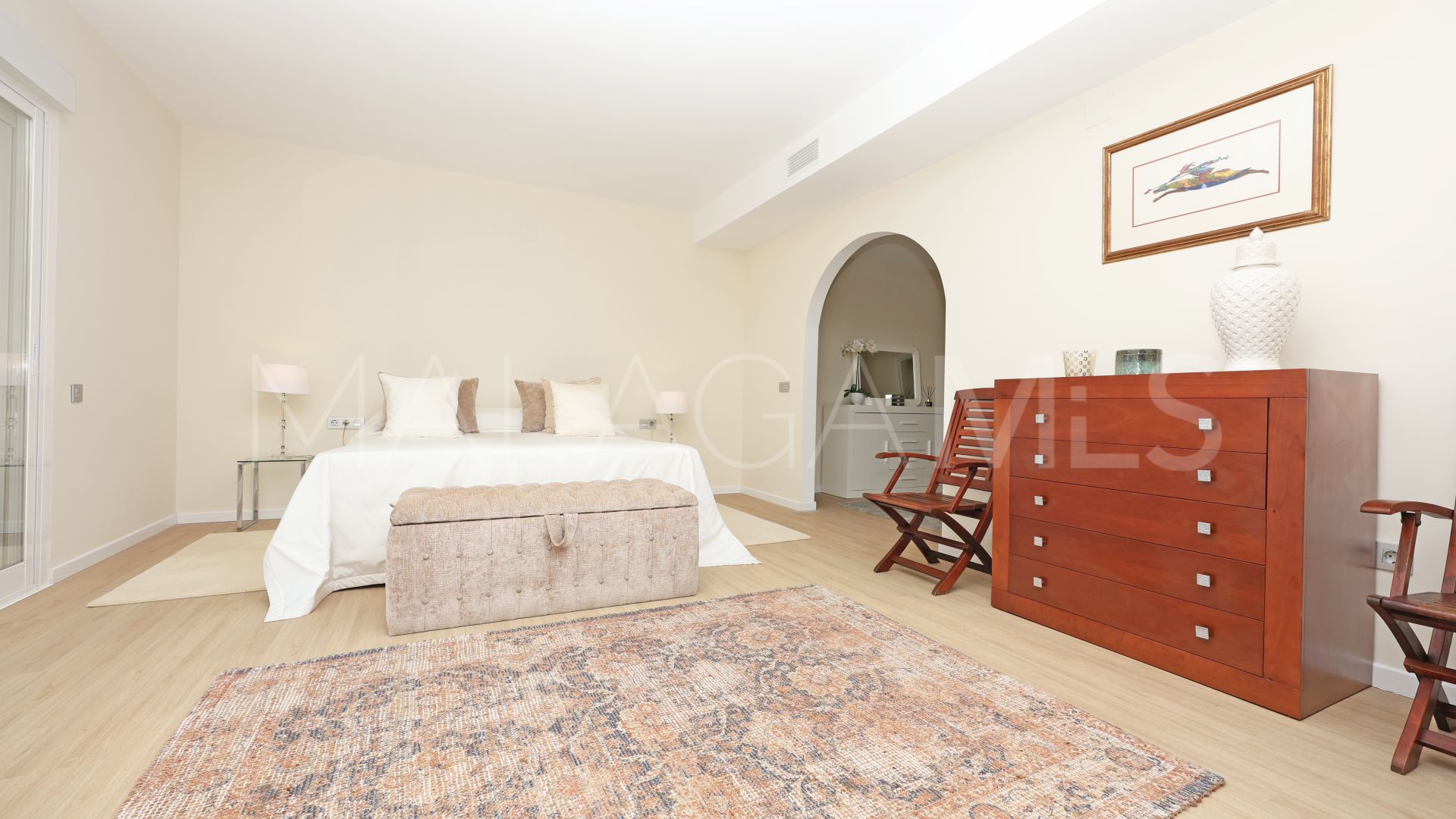 Villa for sale in Paraiso Alto