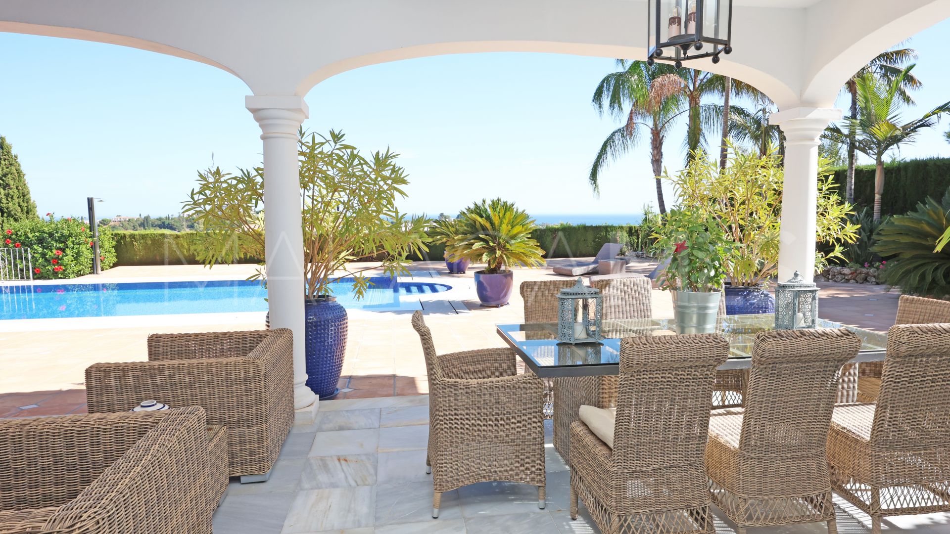 Villa for sale in Paraiso Alto