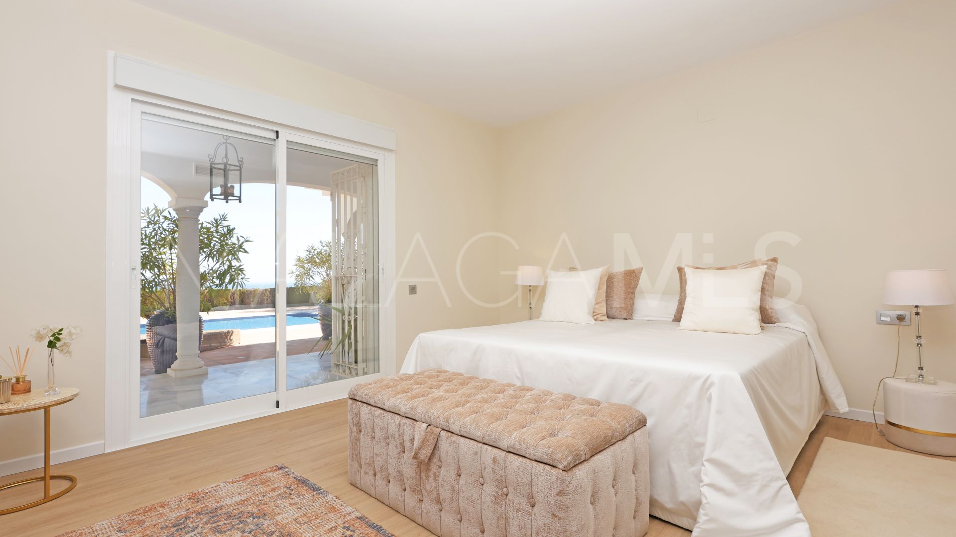 Villa for sale in Paraiso Alto