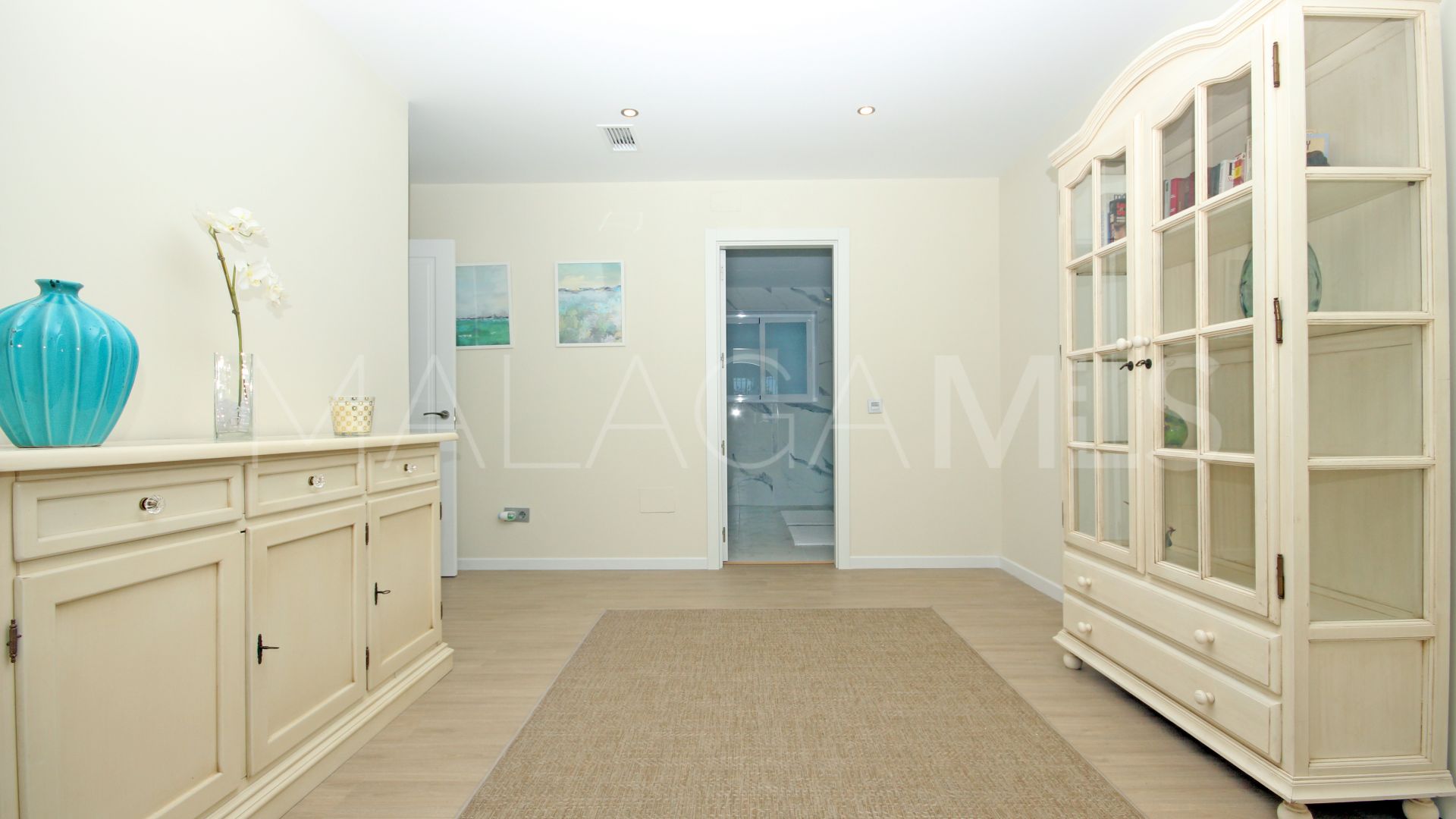 Villa for sale in Paraiso Alto