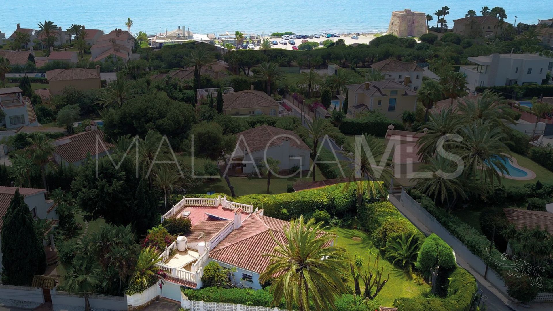 Buy villa in Marbesa de 3 bedrooms