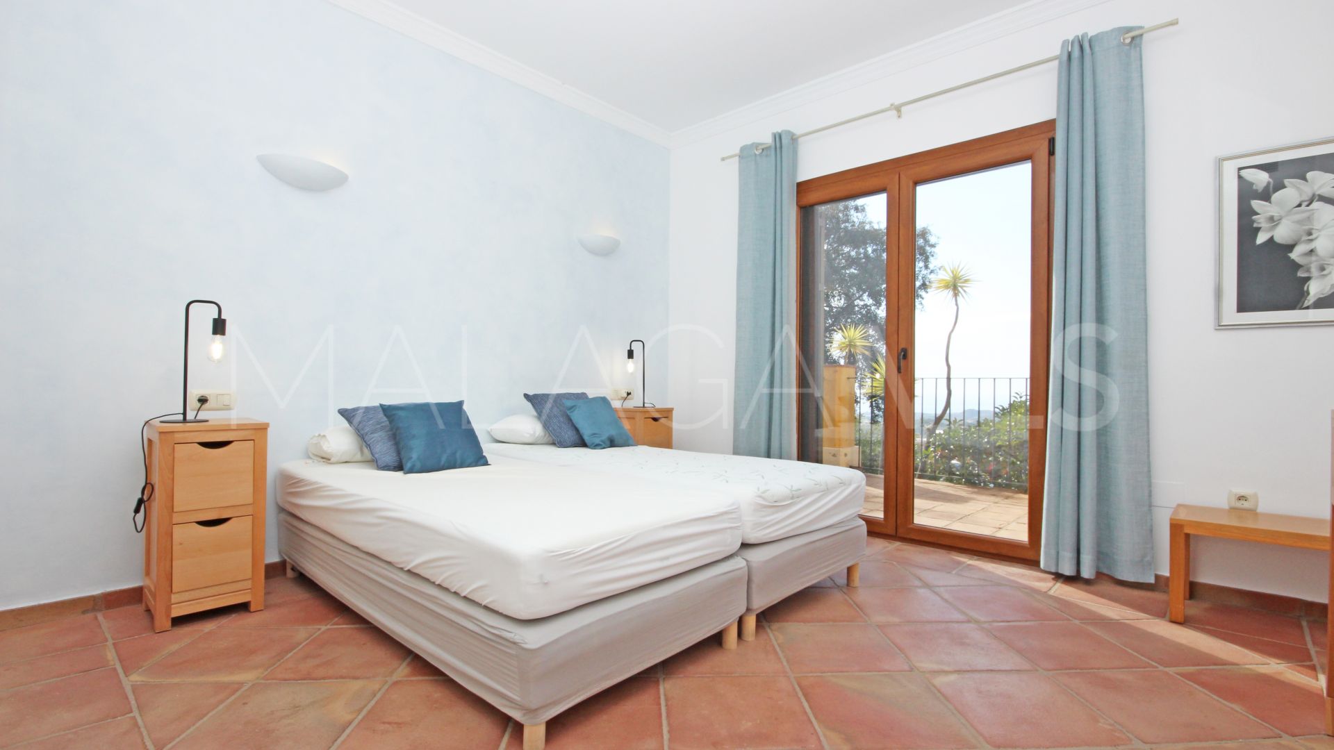 Villa for sale in Monte Mayor with 5 bedrooms