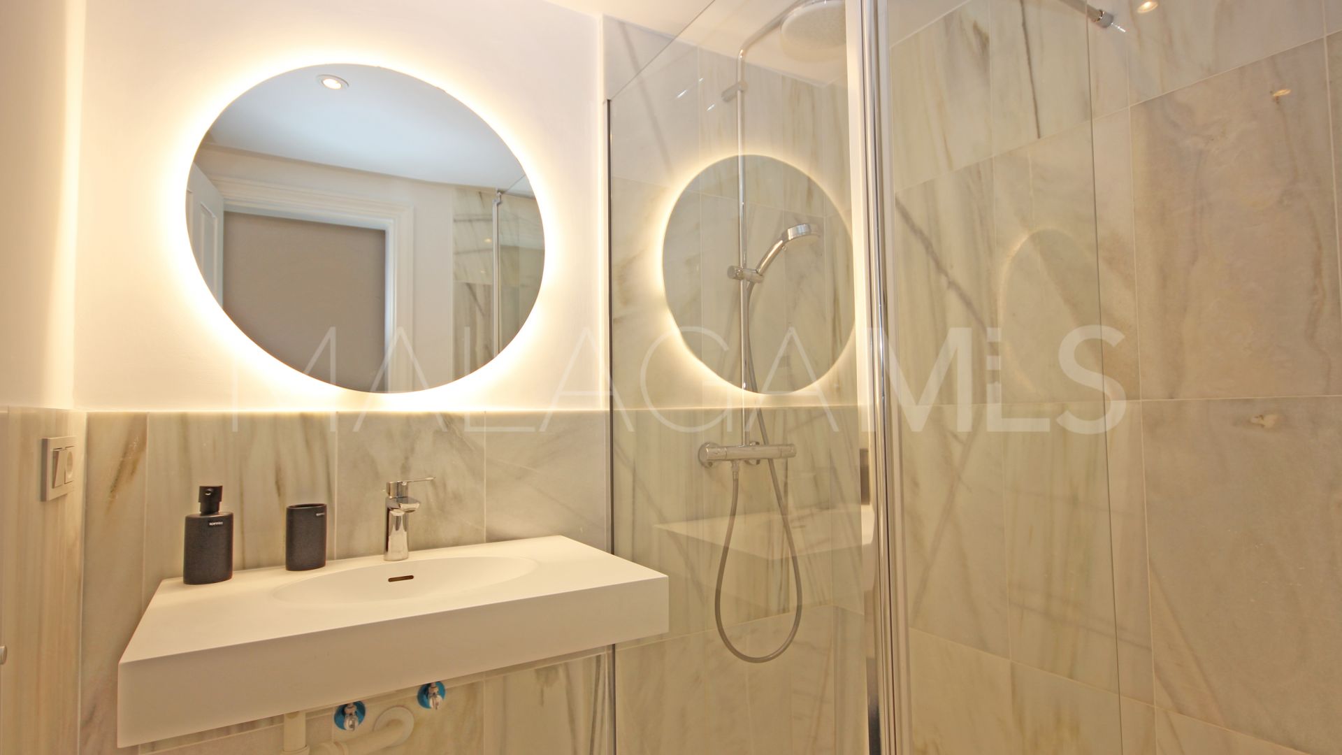 Villa for sale in Monte Mayor with 5 bedrooms
