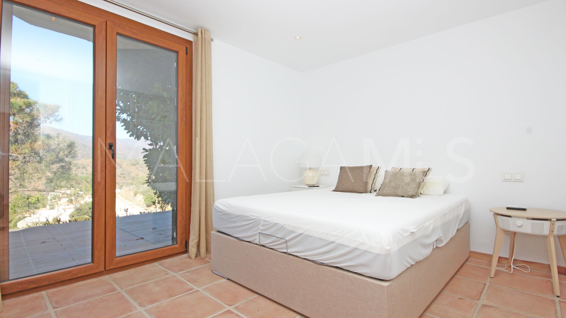 Villa for sale in Monte Mayor with 5 bedrooms