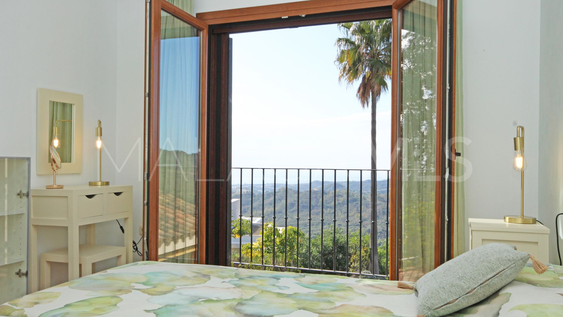 Villa for sale in Monte Mayor with 5 bedrooms