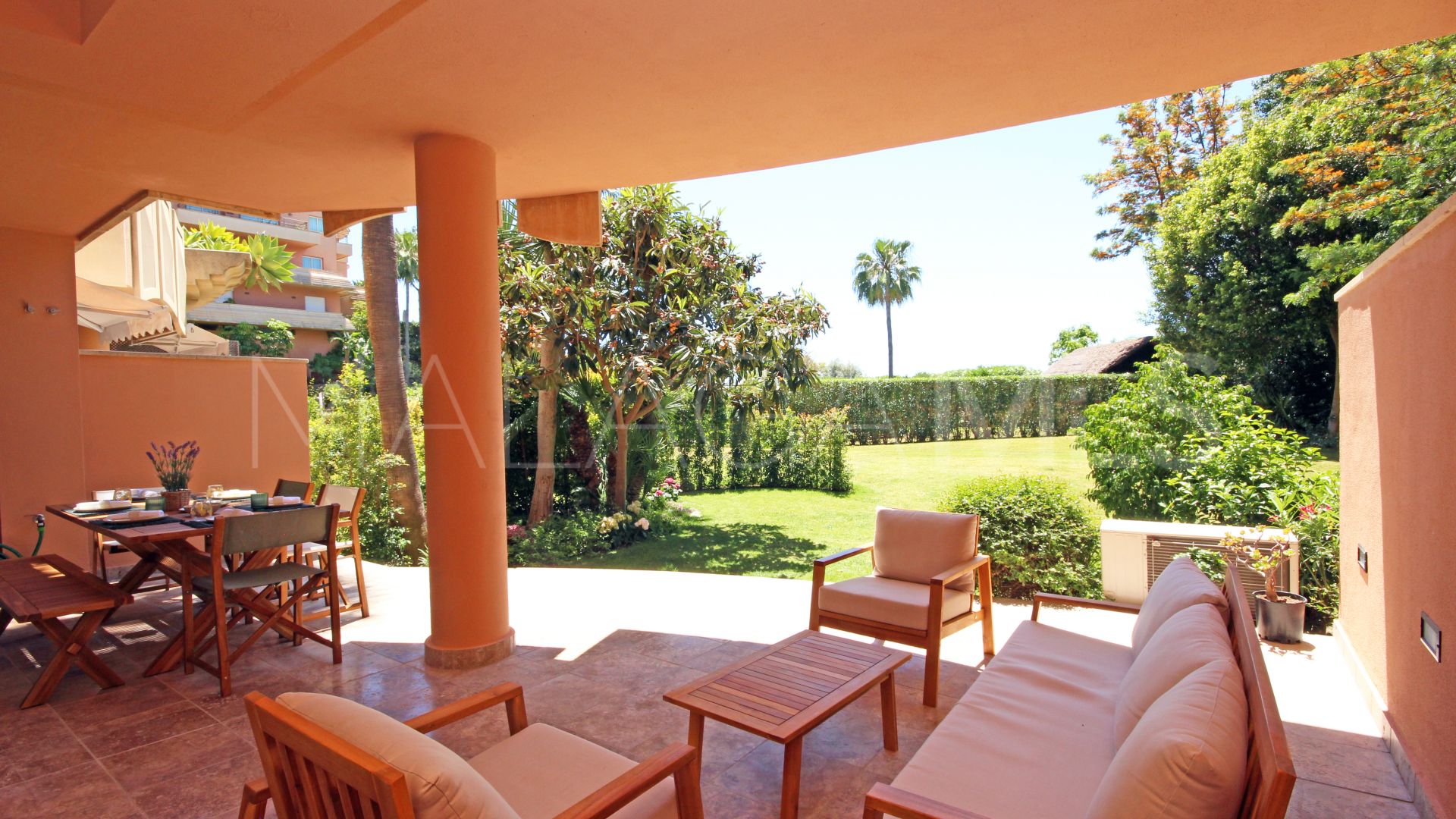 Erdgeschosswohnung for sale in Magna Marbella