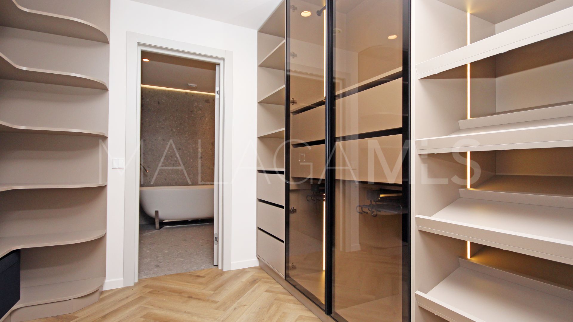Erdgeschosswohnung for sale in Magna Marbella