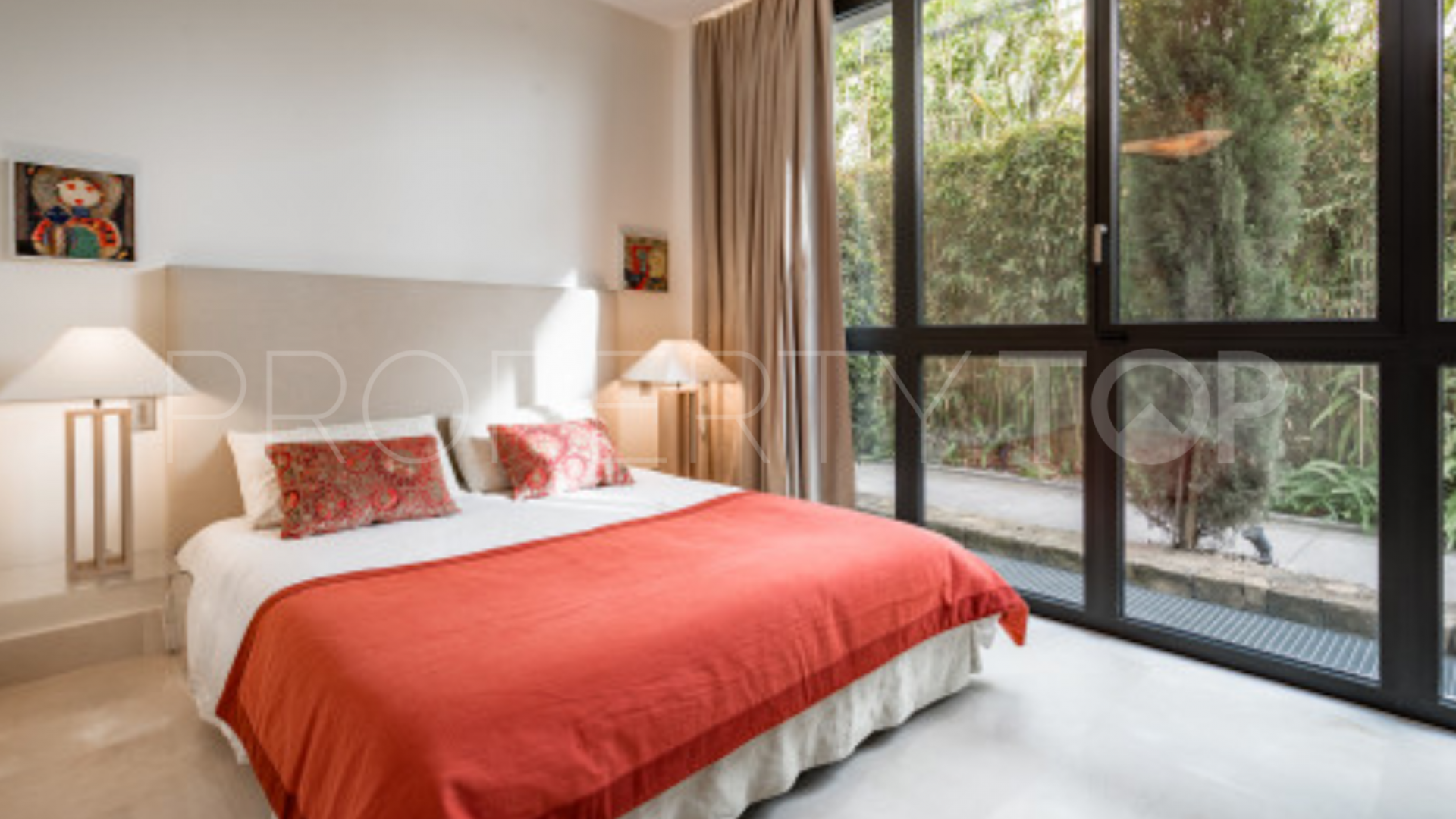 For sale ground floor duplex with 4 bedrooms in Reserva de Sierra Blanca