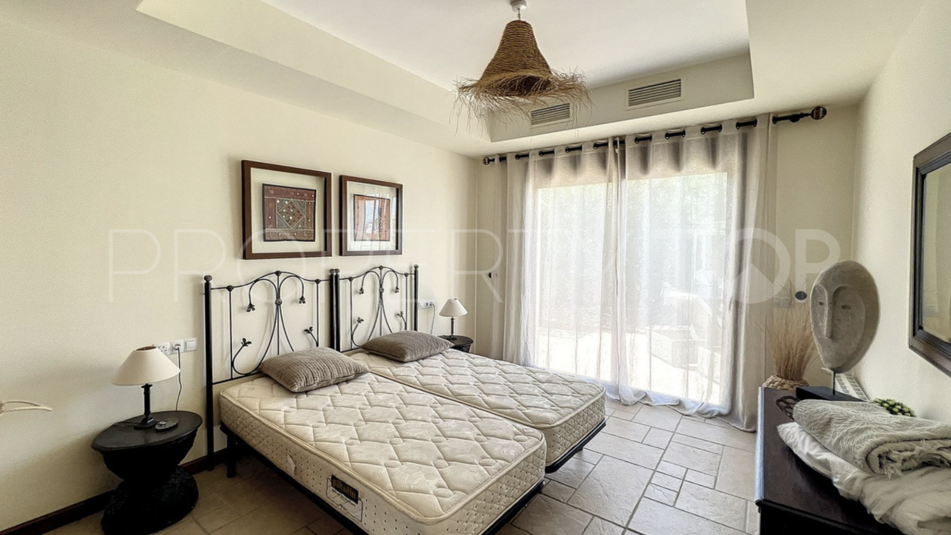 For sale villa in Valtocado with 4 bedrooms