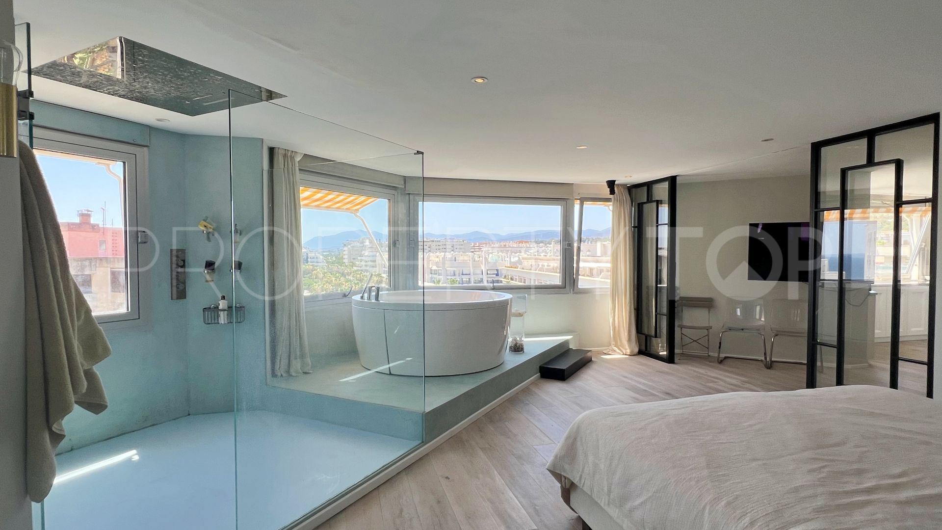 Marbella Centro duplex penthouse for sale