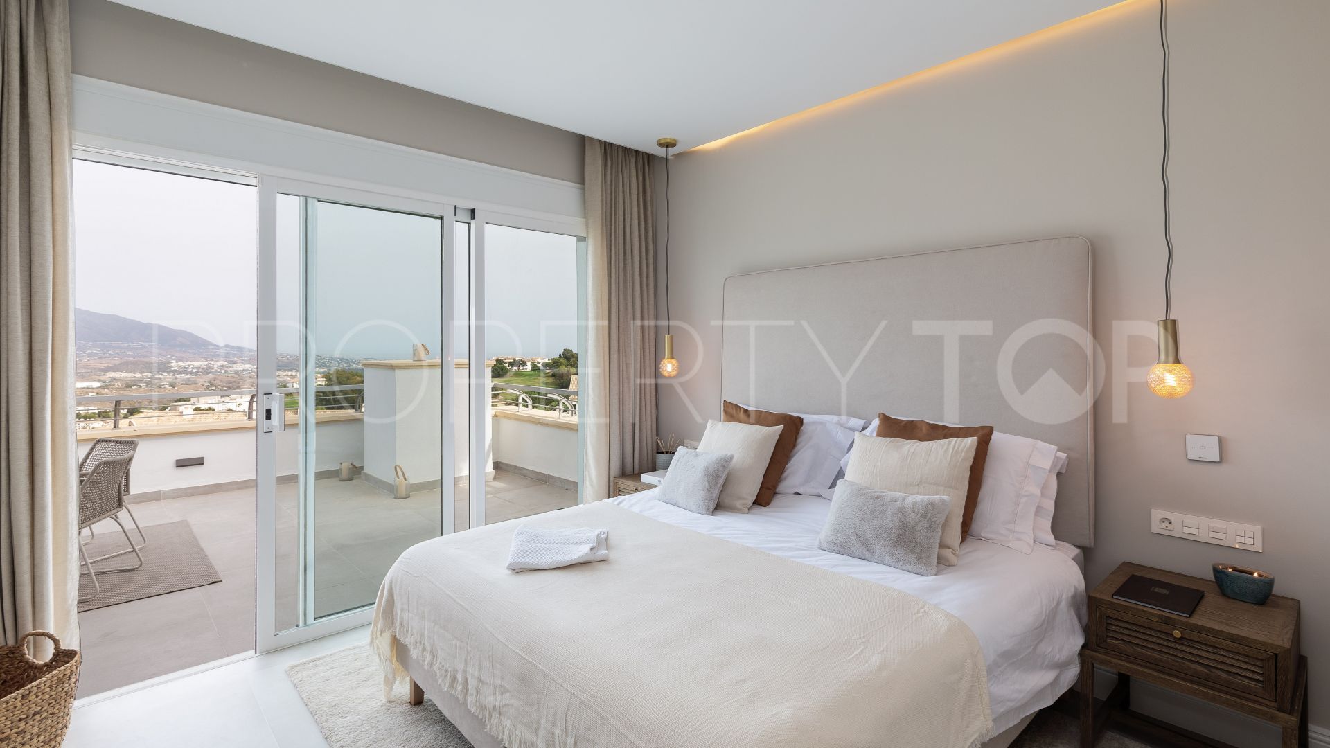 3 bedrooms penthouse in La Cala Golf Resort for sale