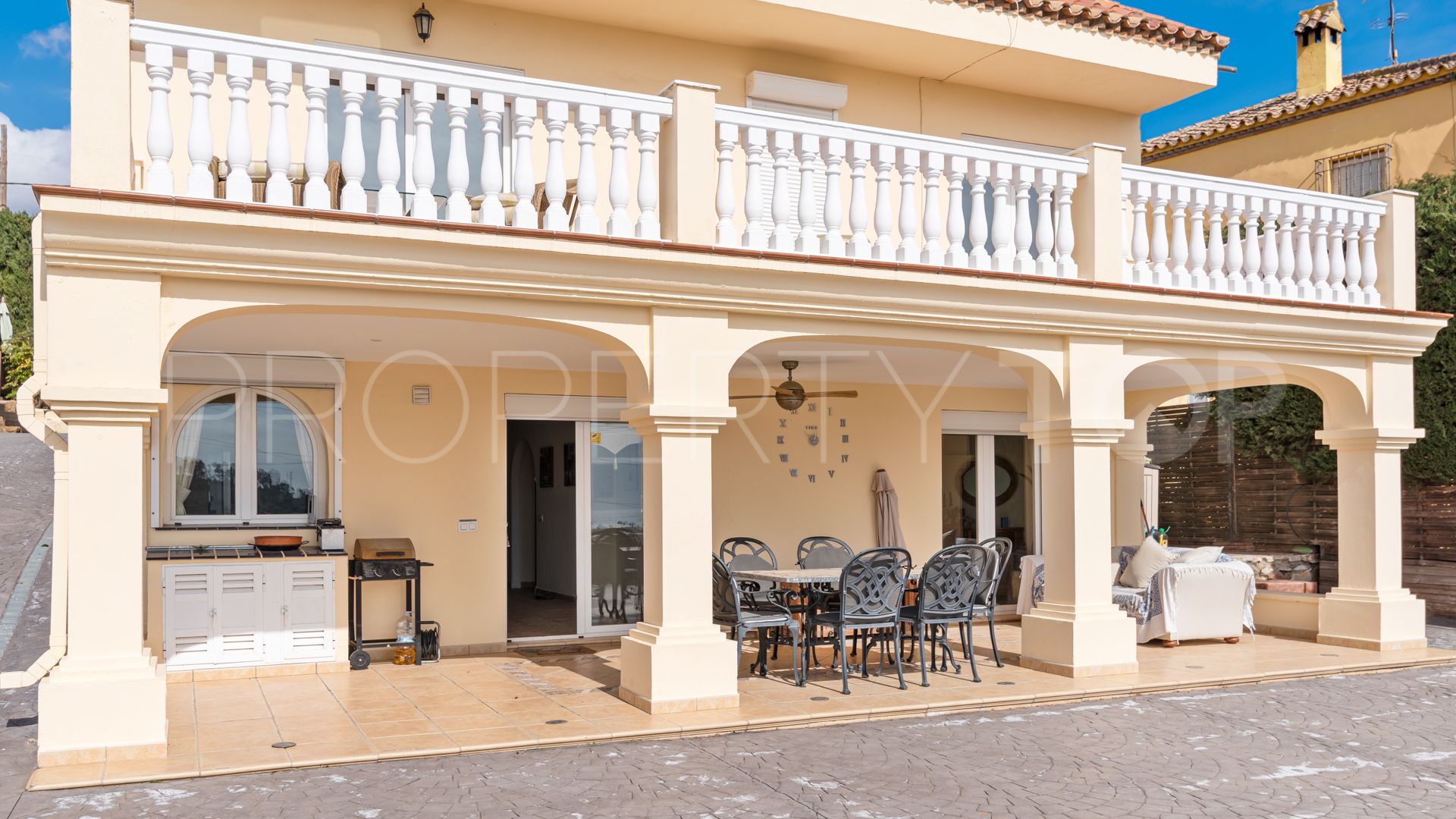 Villa en venta en Guadalobon de 4 dormitorios