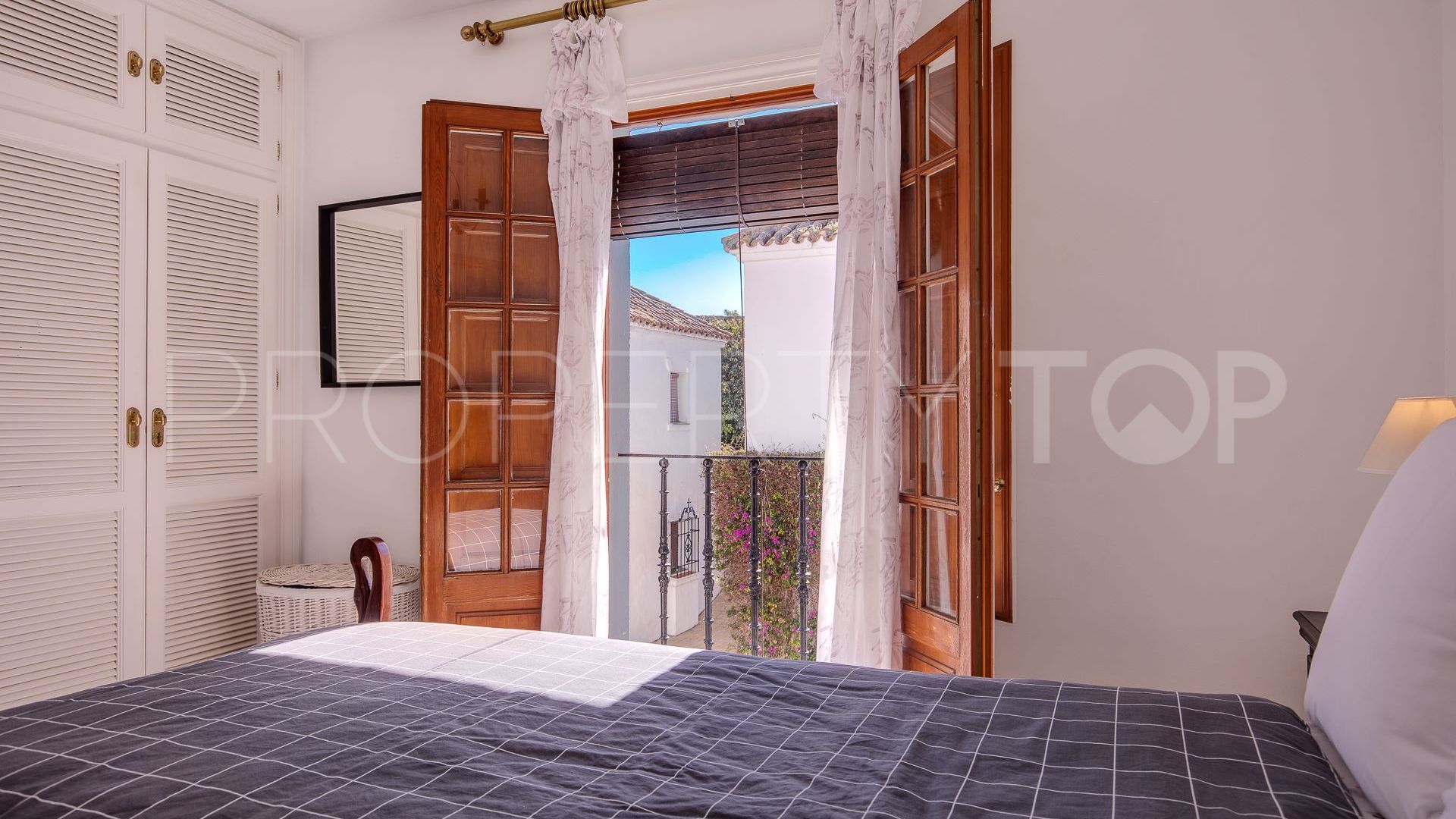 Adosado en venta con 3 dormitorios en Guadalmina Baja