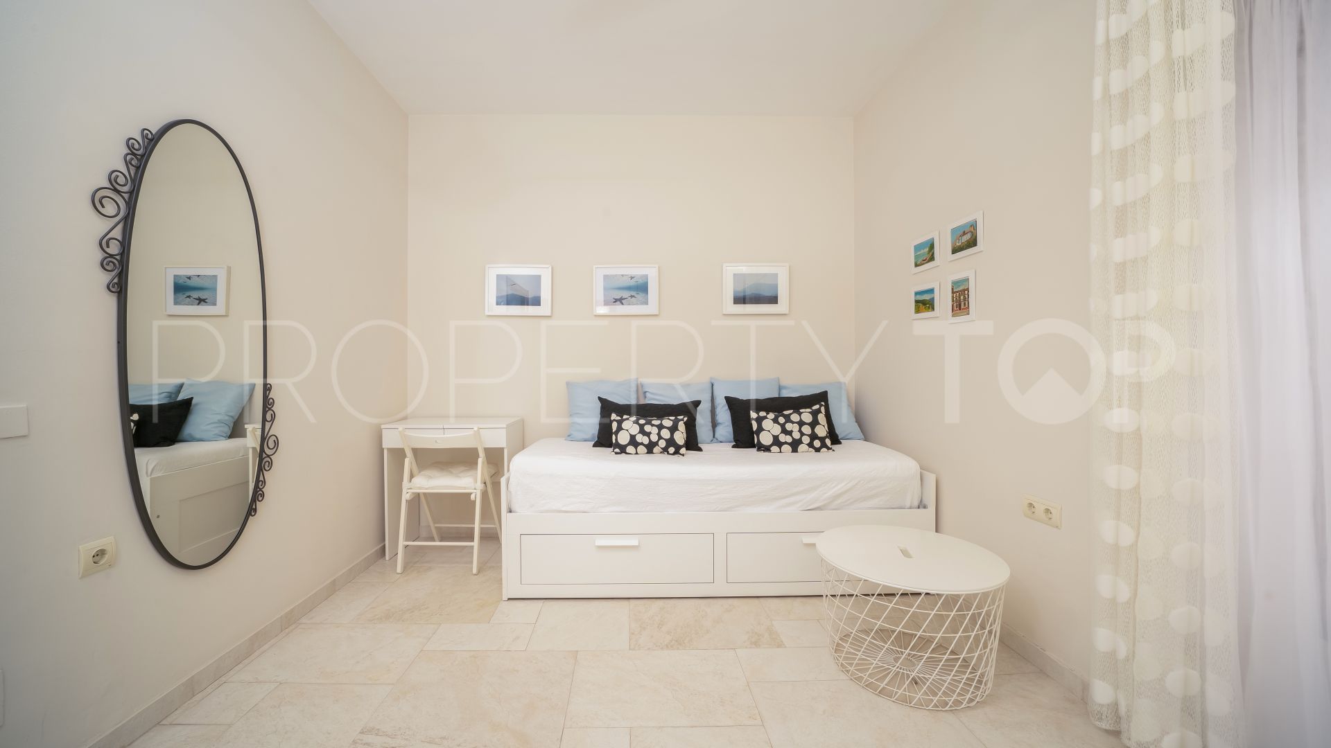 Casa en venta en Marbella Centro con 4 dormitorios