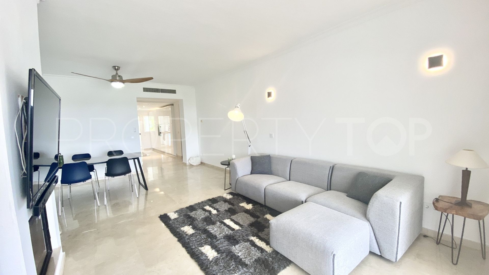 3 bedrooms duplex penthouse for sale in Altos de La Quinta
