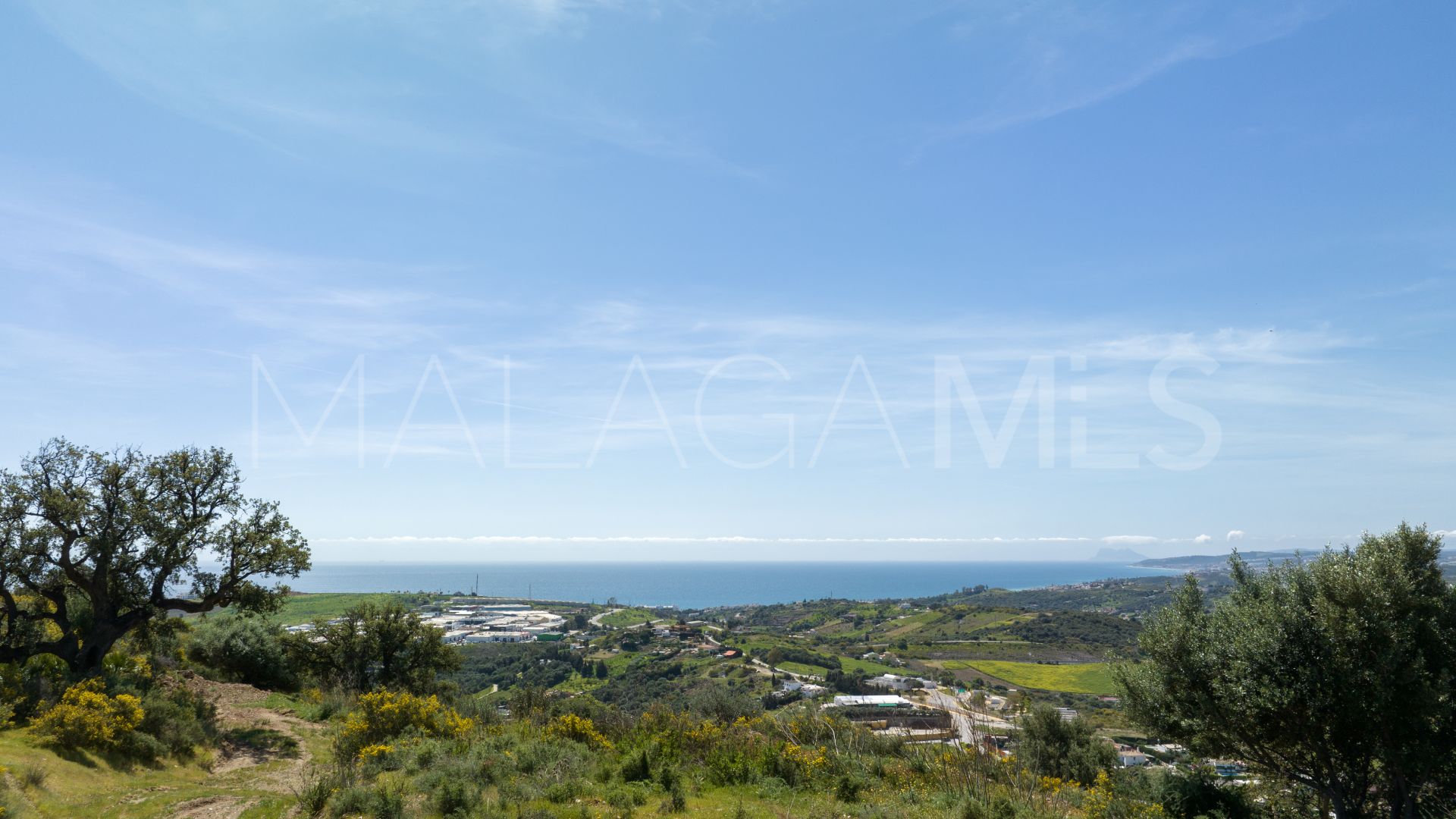 Buy parcela in Los Reales - Sierra Estepona