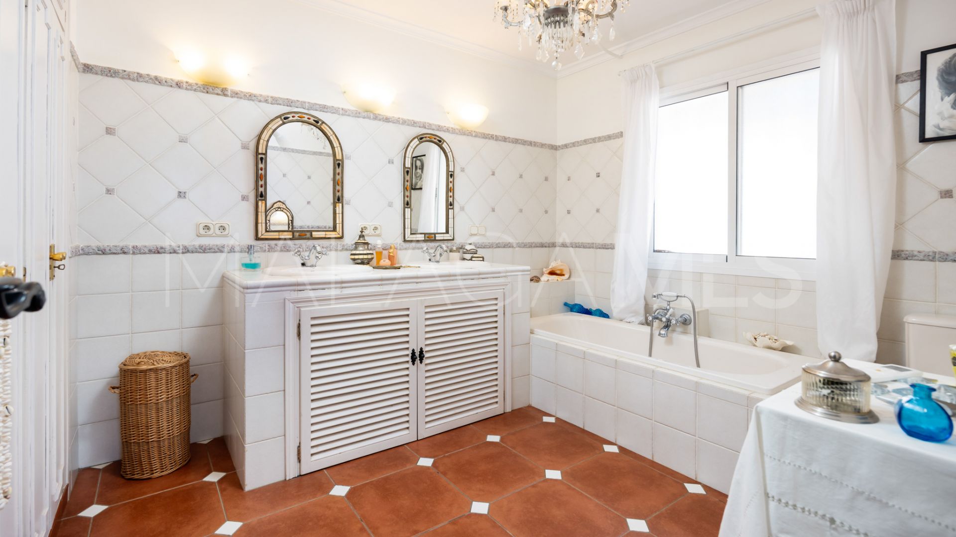 For sale villa with 4 bedrooms in Loma de las Palmas