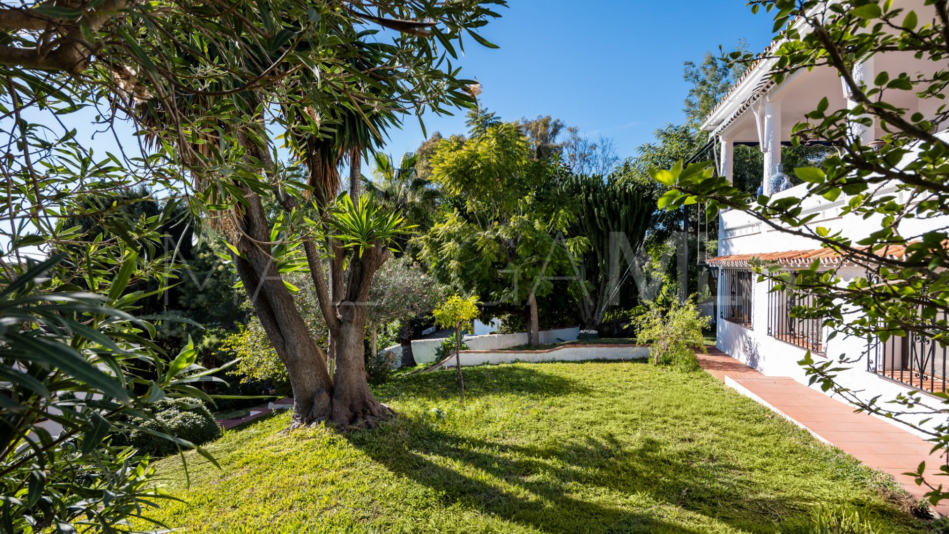 For sale villa with 4 bedrooms in Loma de las Palmas