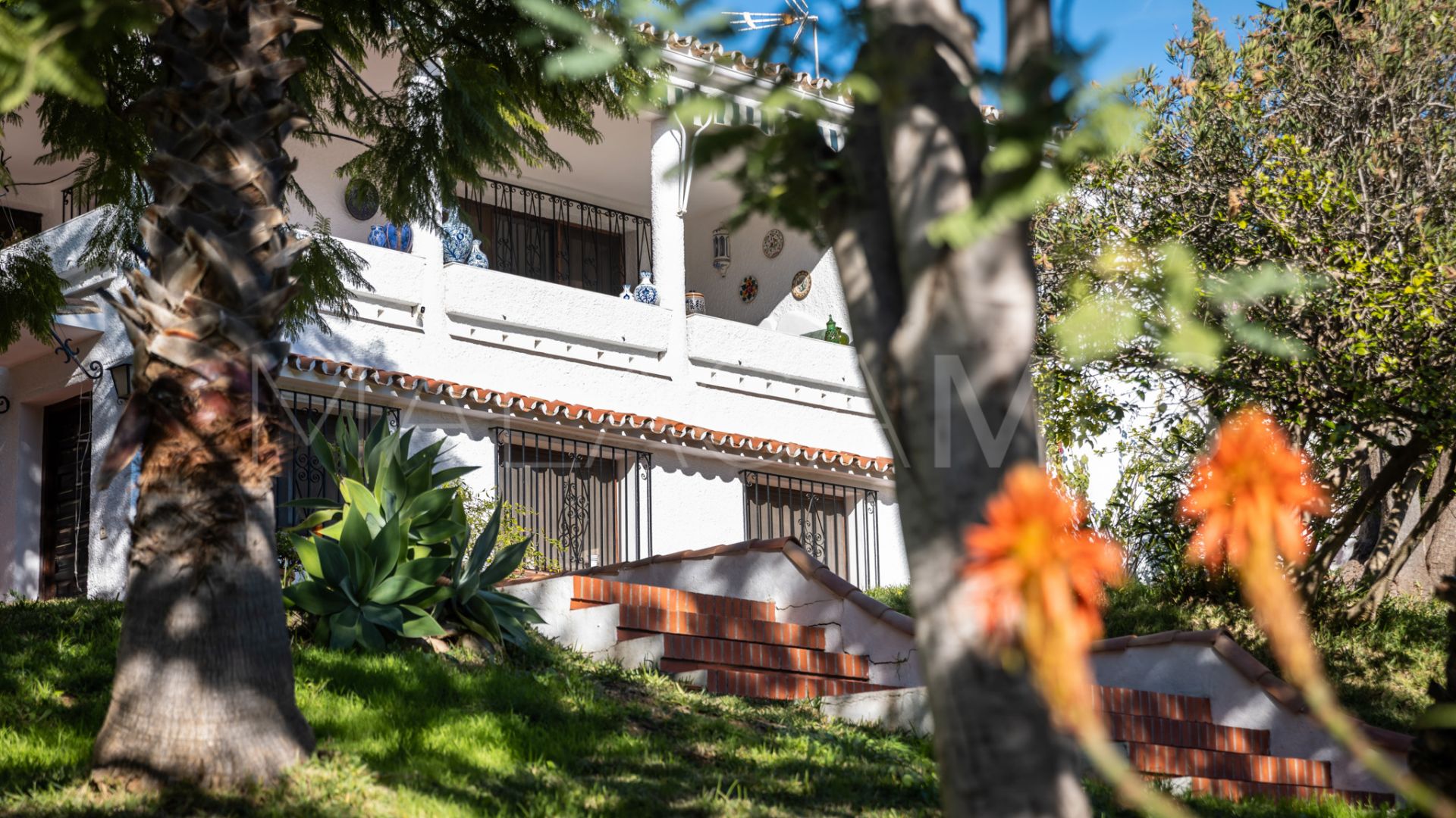 For sale villa with 4 bedrooms in Loma de las Palmas