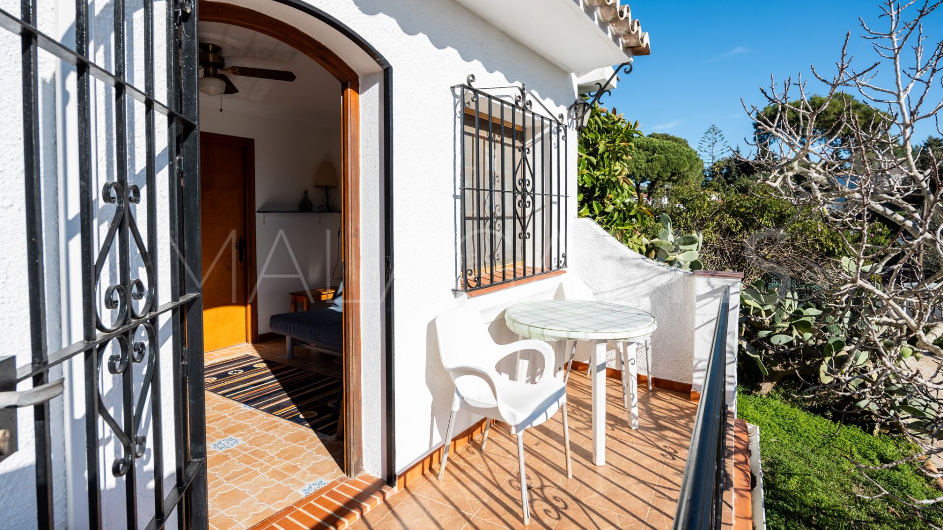 For sale villa with 4 bedrooms in Loma de las Palmas