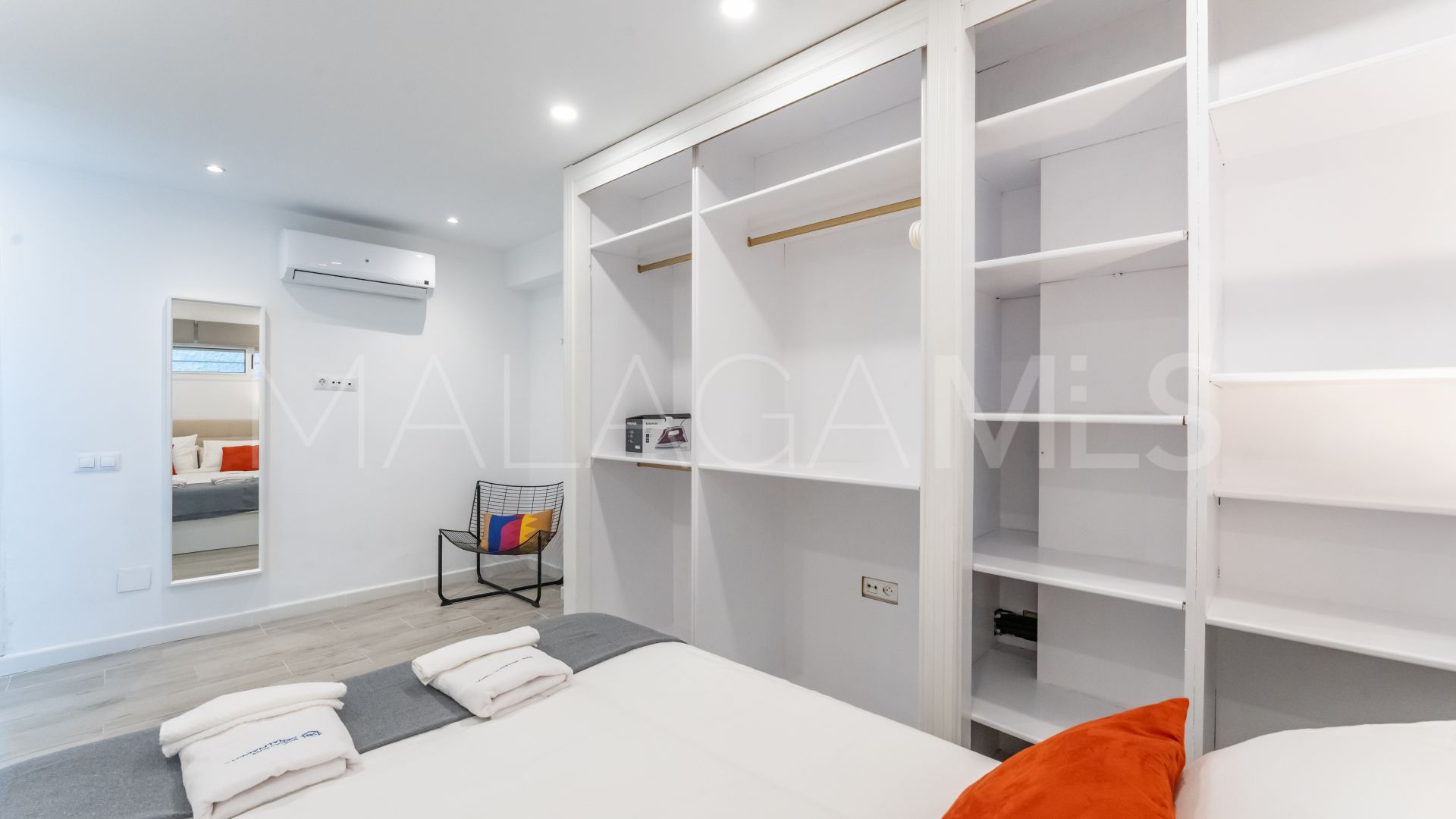 Markplanslägenhet for sale in Torrequebrada