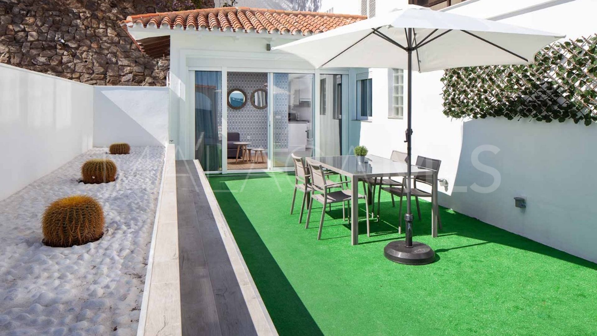 Erdgeschosswohnung for sale in Torrequebrada