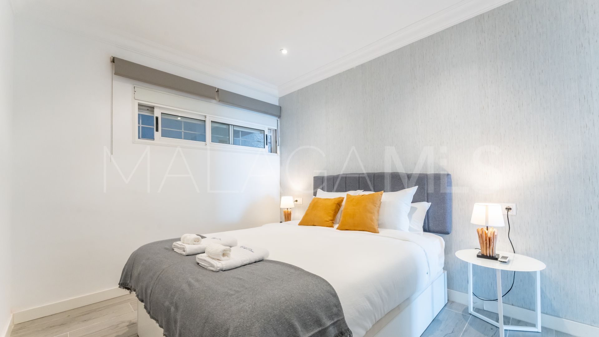 Markplanslägenhet for sale in Torrequebrada