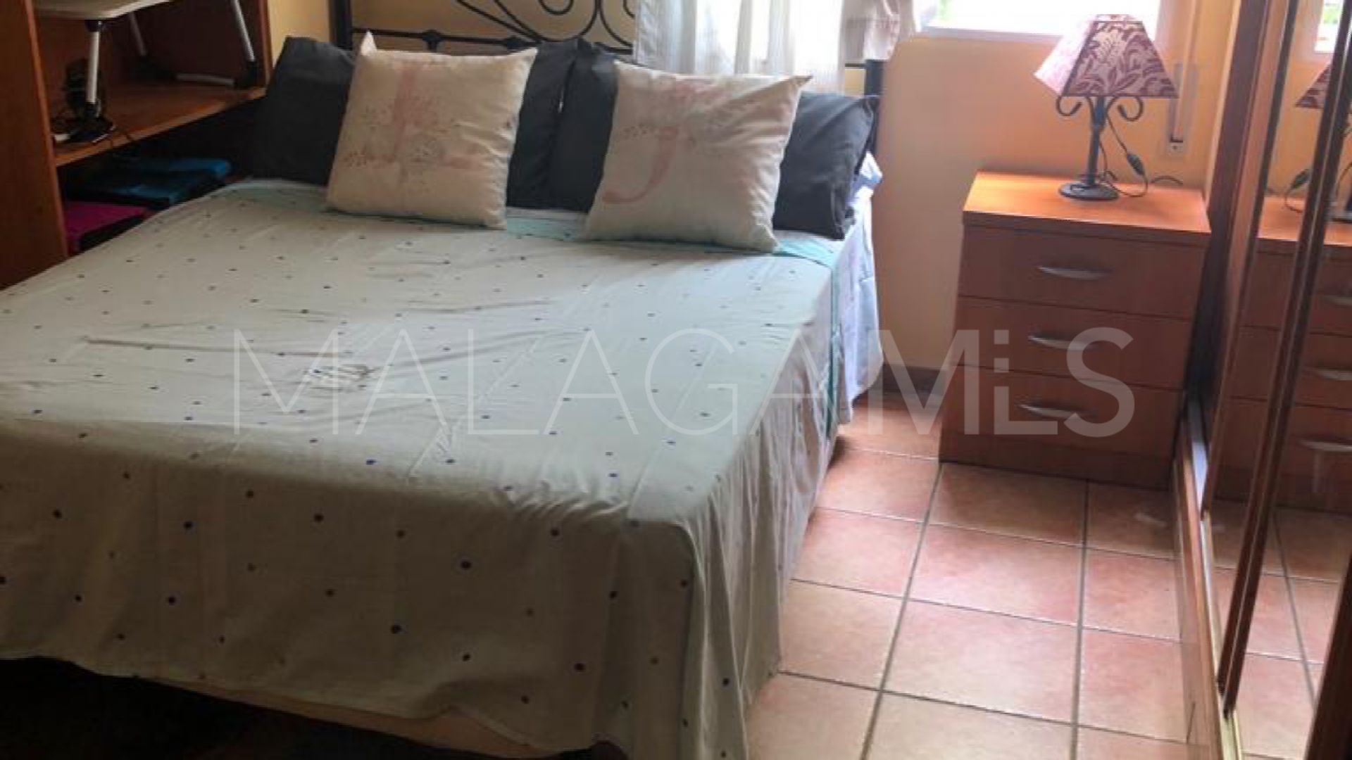 Buy 3 bedrooms apartment in Plaza de toros-La Ermita