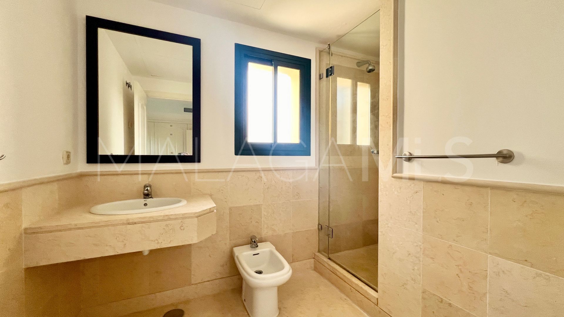 Zweistöckiges penthouse for sale in Los Capanes del Golf