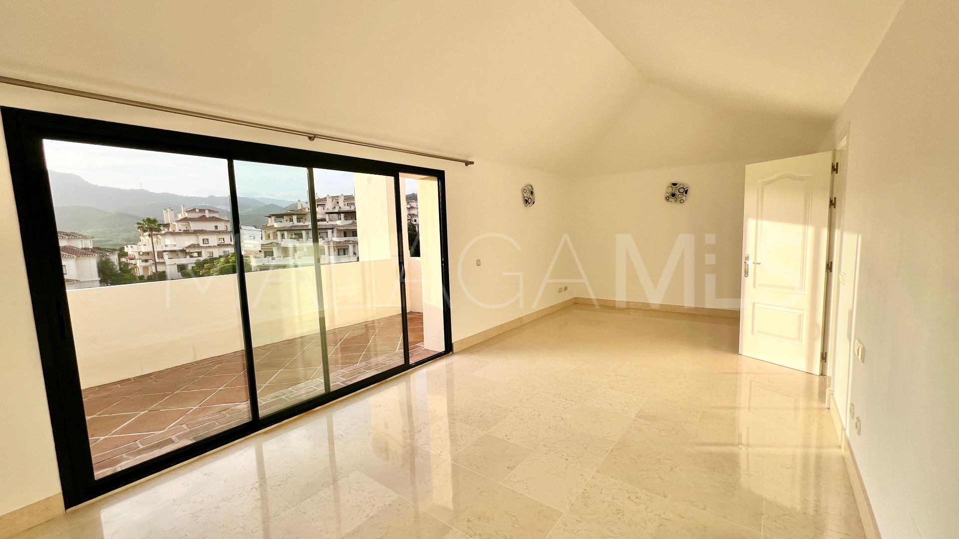 Zweistöckiges penthouse for sale in Los Capanes del Golf