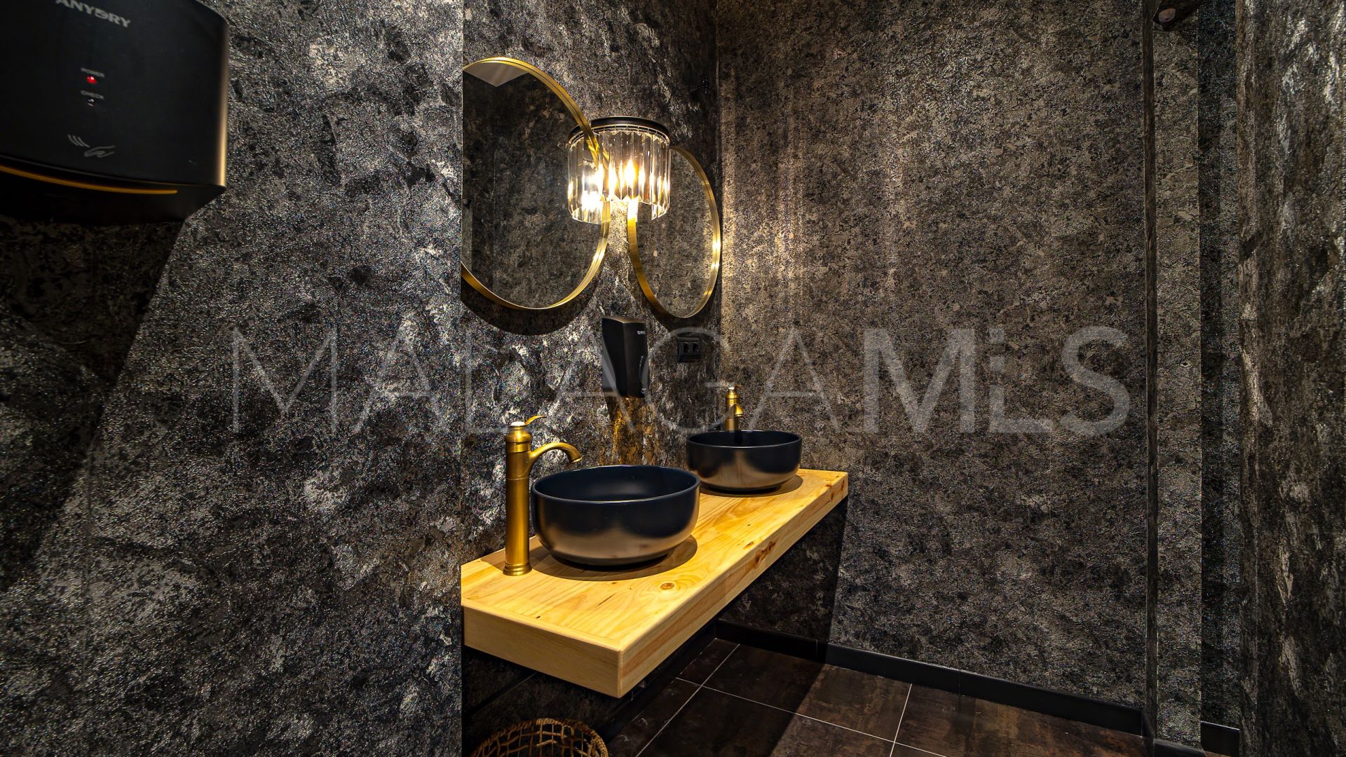 Restaurang for sale in Bel Air