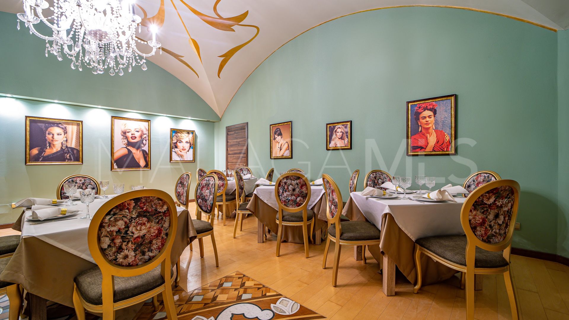 Restaurang for sale in Bel Air