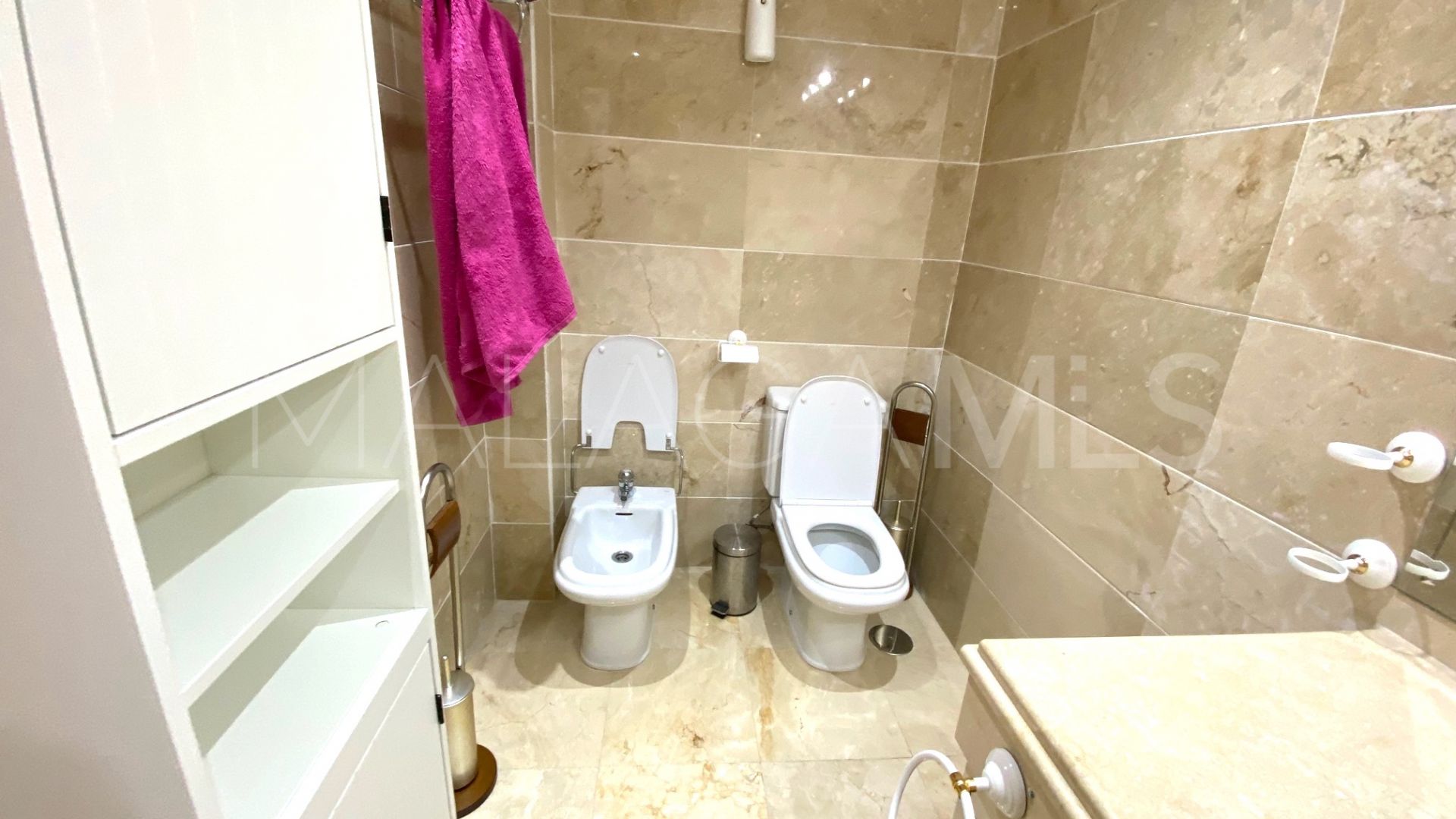 Appartement for sale in Los Pinos de Aloha