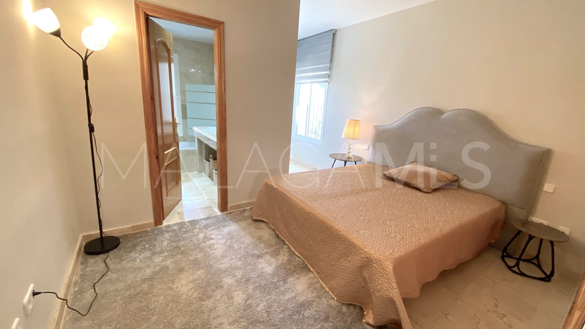 Appartement for sale in Los Pinos de Aloha