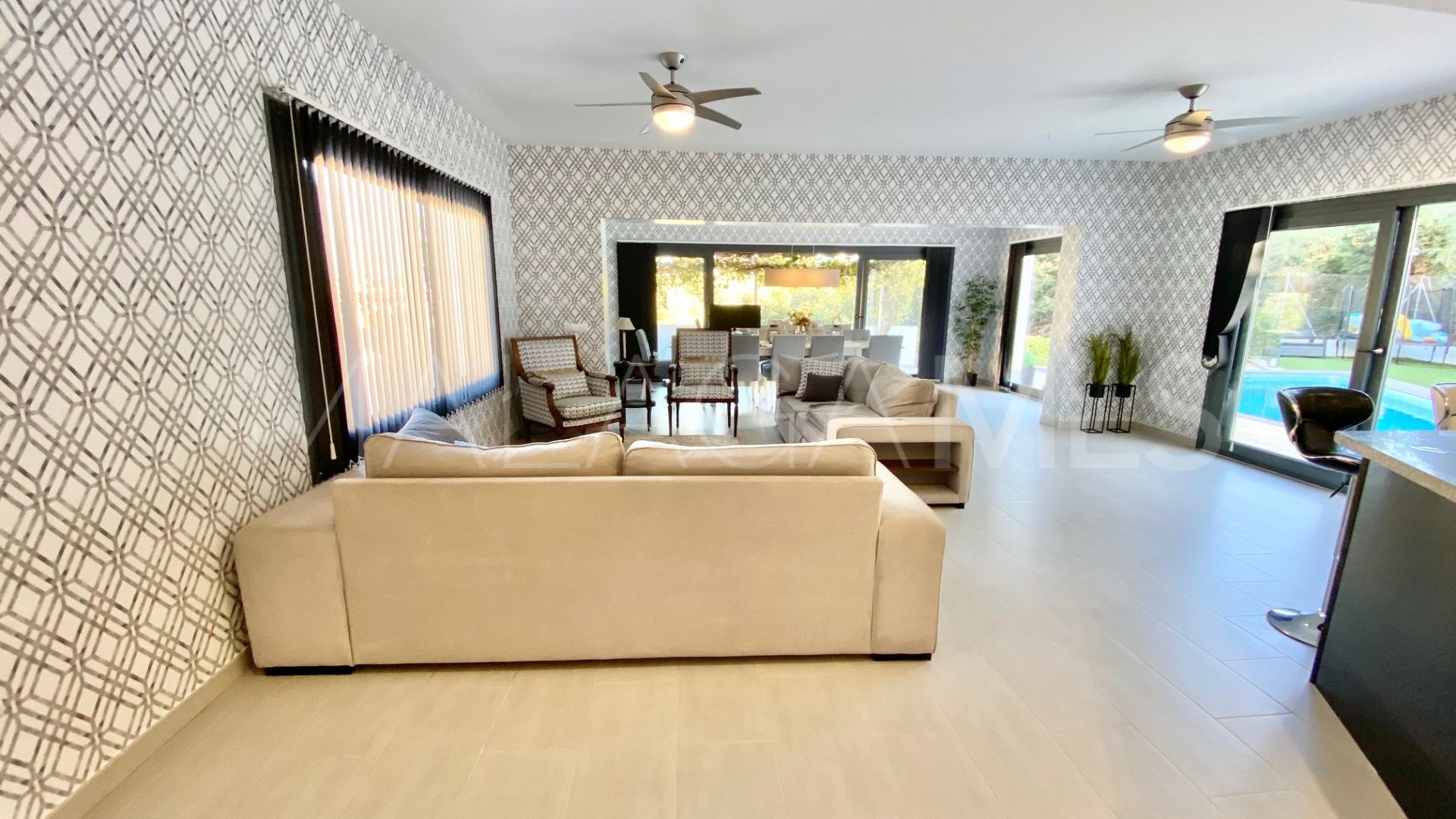 Villa for sale in El Faro