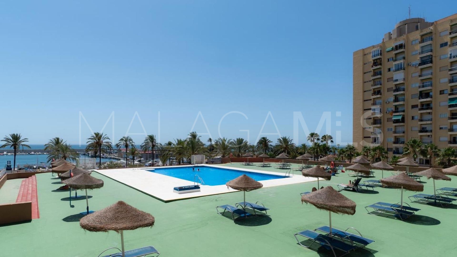 Lägenhet for sale in Fuengirola Puerto