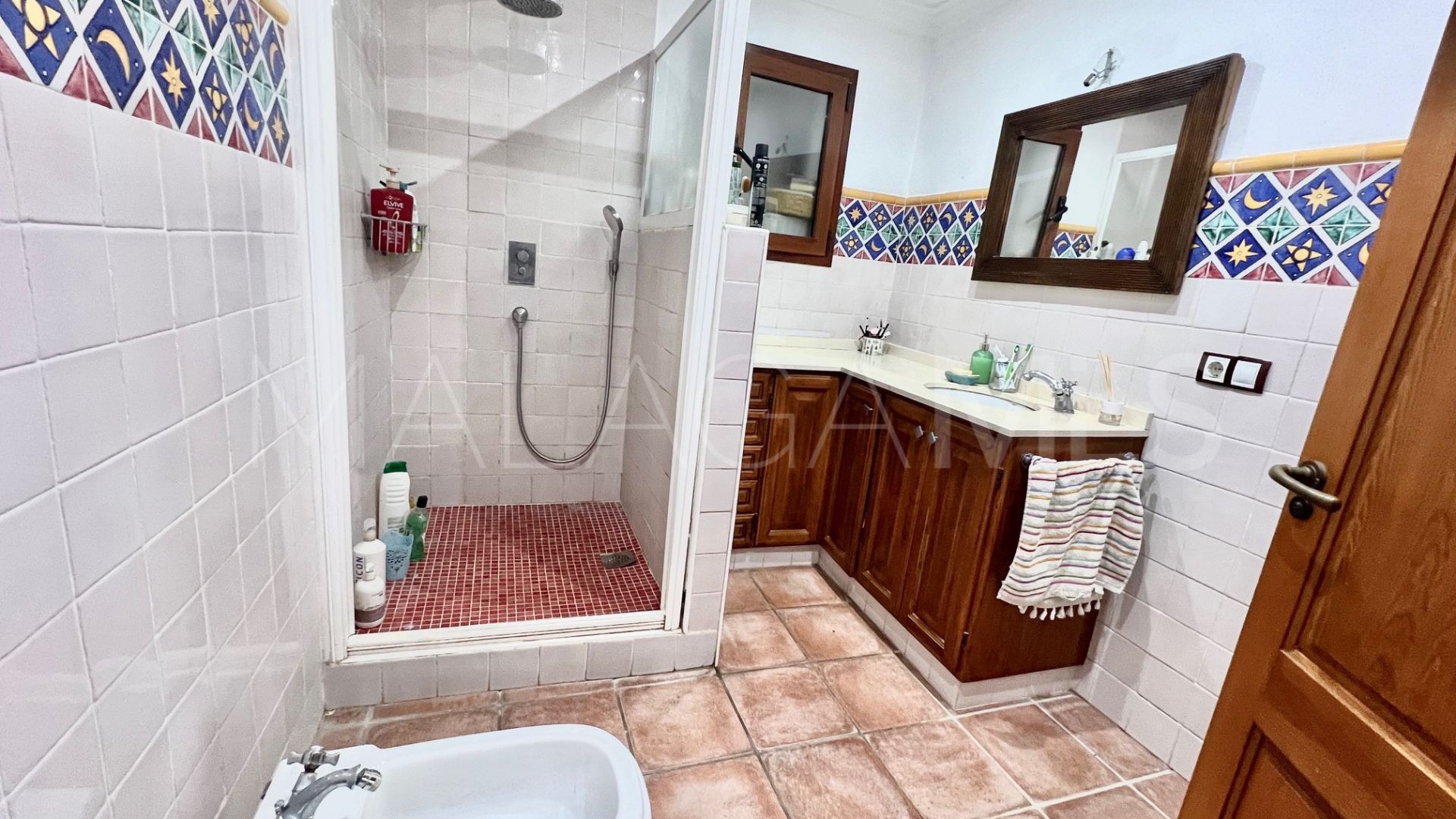 Villa for sale in Nueva Andalucia